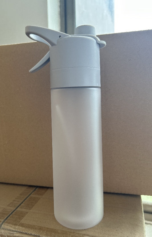 Spray Water Bottle For Girls Outdoor Sport Fitness Water Cup Large Capacity Spray