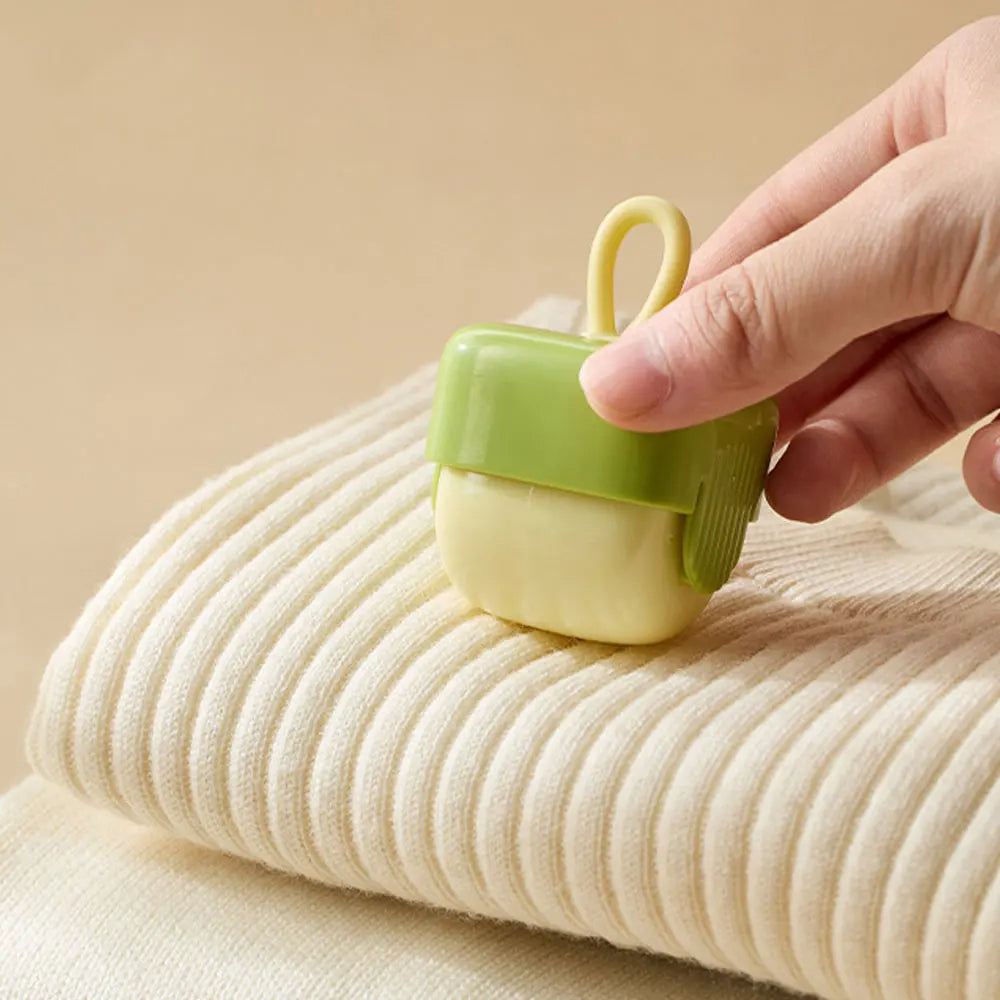 Portable Fur Remover – Reusable Pet Hair Remover for Clothes, Furniture, Couch, Carpet, and Car