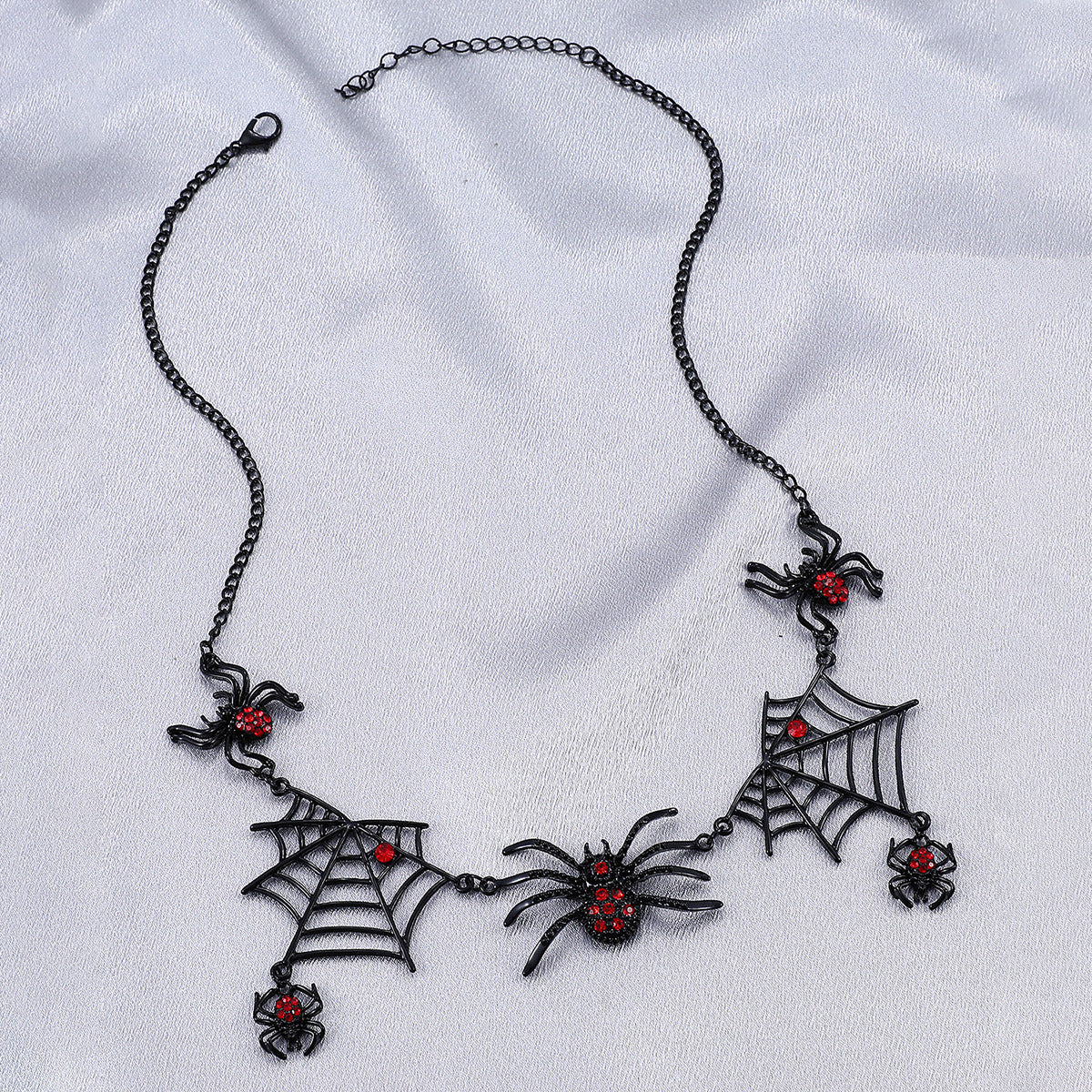 Halloween Spider Necklace - Halloween Jewelry - Unique Halloween Jewelry